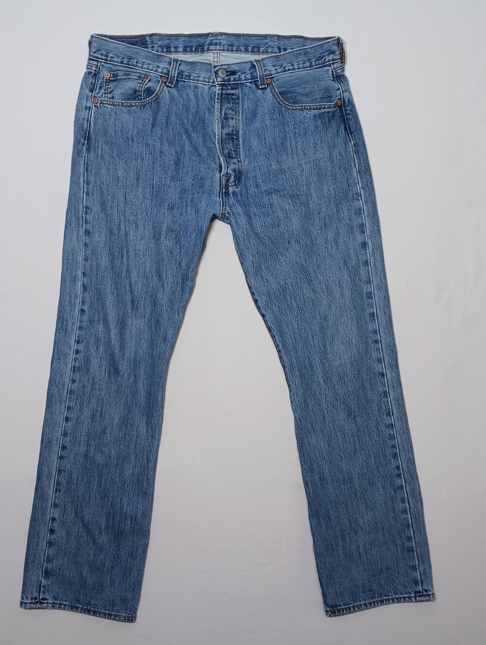 Levis 501 Mens Original Fit Button Fly Jeans 38X32 Medium Wash Denim